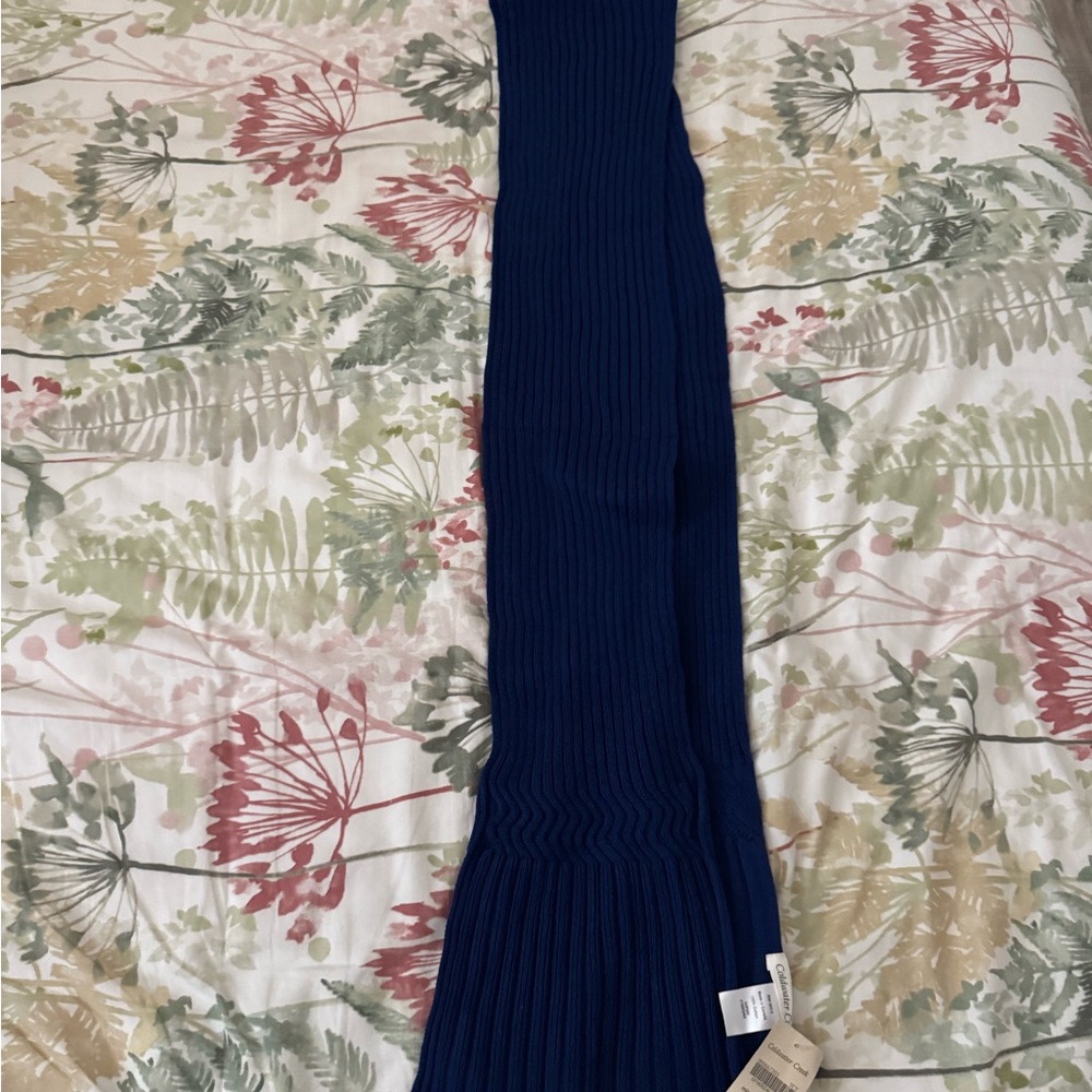NWT Coldwater Creek Mixed Stitch Blue Scarf
